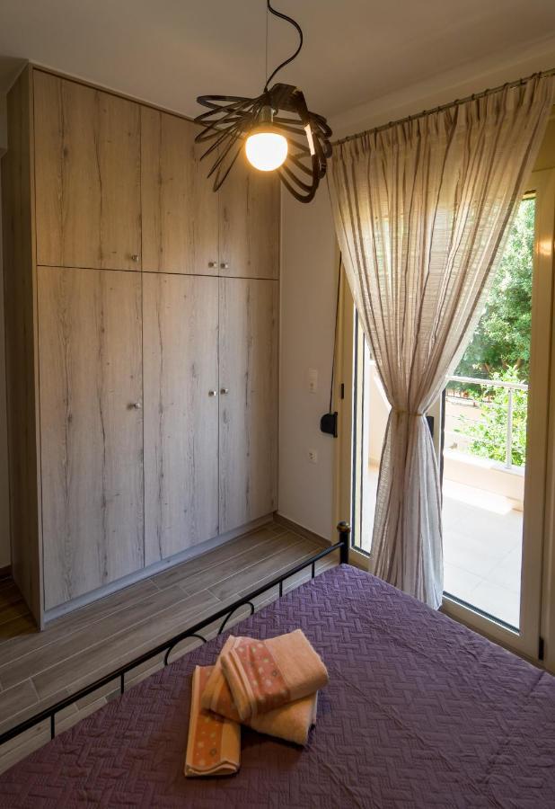 Ferienwohnung Azure Sea View House Kokkini Hani Exterior foto